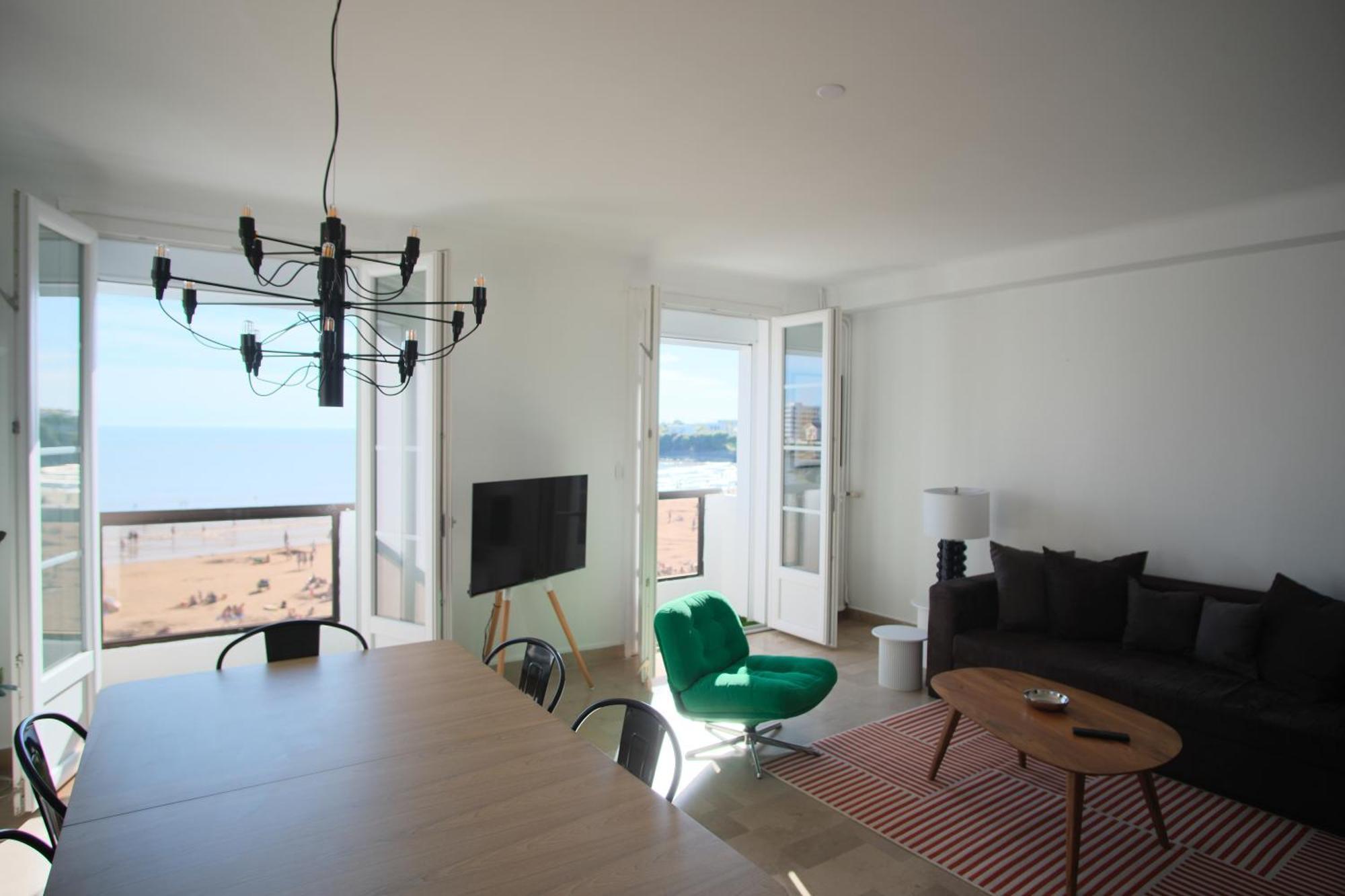 Appartement Avec Balcons Vue Mer A Pontaillac رويا المظهر الخارجي الصورة